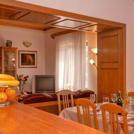 בית נופש Leonida ילסה