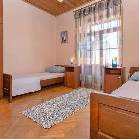 Casa de Férias Leonida Jelsa (Hvar)