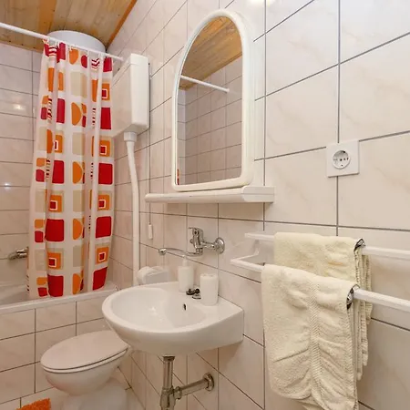 Leonida Jelsa (Hvar)