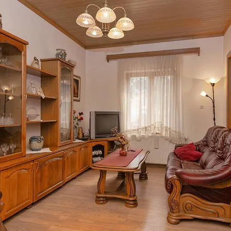 Leonida Jelsa (Hvar)